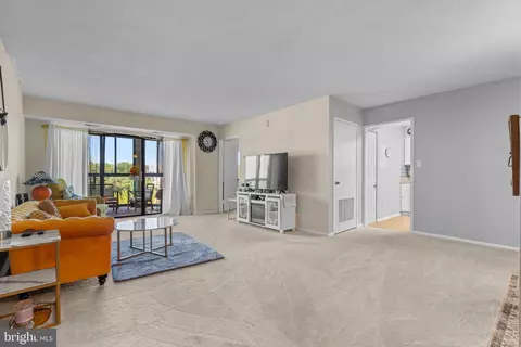 Other - 15101 Interlachen Dr #1-1022, Silver Spring, MD 20906 photo 2 of 8