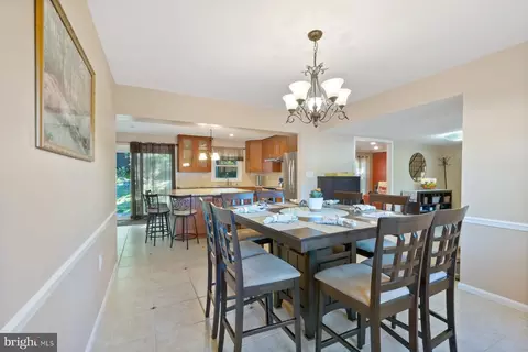 Dining - 2 Broomall Ct, Silver Spring, MD 20906 photo 1 of 3