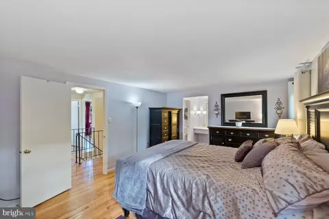 Bedroom - 2 Broomall Ct, Silver Spring, MD 20906 photo 7 of 11