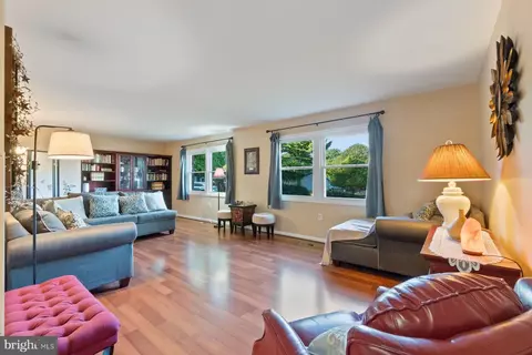 Living - 2 Broomall Ct, Silver Spring, MD 20906 photo 1 of 1