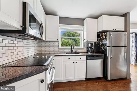 Kitchen - 15003 Lear Ln, Silver Spring, MD 20905 photo 2 of 3