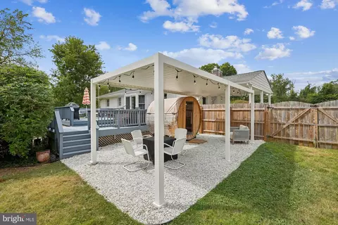 Exterior - 15003 Lear Ln, Silver Spring, MD 20905 photo 4 of 9