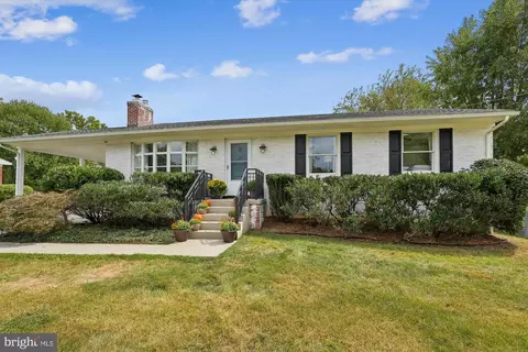 15003 Lear Ln, Silver Spring, MD 20905