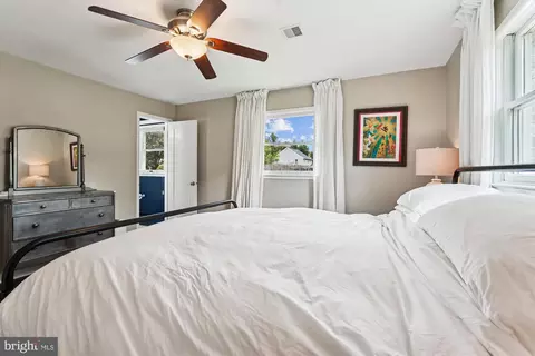 Bedroom - 15003 Lear Ln, Silver Spring, MD 20905 photo 3 of 5