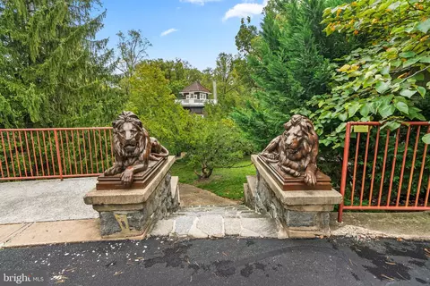 Exterior - 9610 Dewitt Dr #B106, Silver Spring, MD 20910 photo 4 of 5