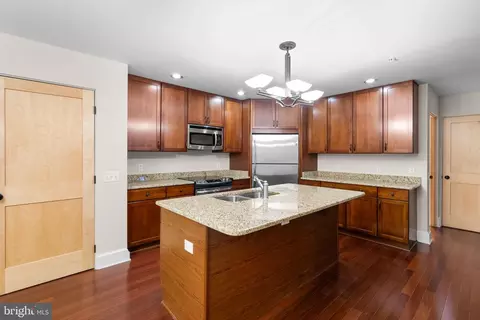 Kitchen - 9610 Dewitt Dr #B106, Silver Spring, MD 20910 photo 2 of 4