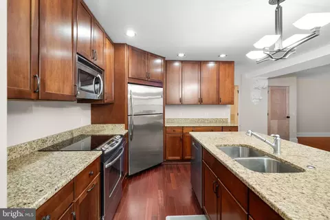 Kitchen - 9610 Dewitt Dr #B106, Silver Spring, MD 20910 photo 3 of 4