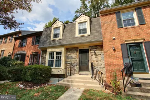 5 Appleseed Ln, Gaithersburg, MD 20878