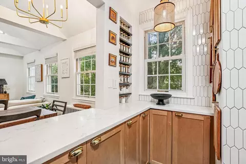Kitchen - 2223 Washington Ave #W-204, Silver Spring, MD 20910 photo 5 of 6