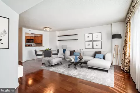 10101 Grosvenor Pl #407, Rockville, MD 20852