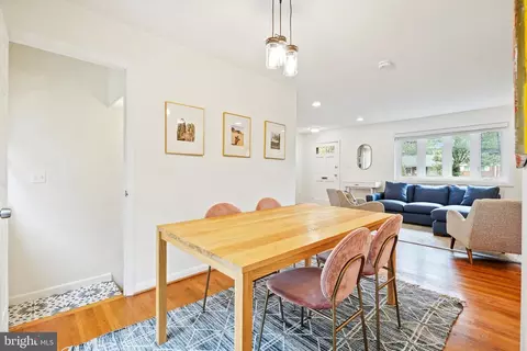 Dining - 11421 Sherrie Ln, Silver Spring, MD 20902 photo 1 of 2
