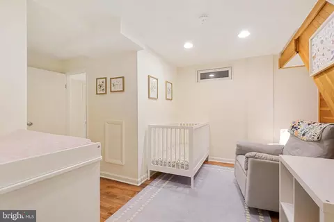 Bedroom - 11421 Sherrie Ln, Silver Spring, MD 20902 photo 6 of 7
