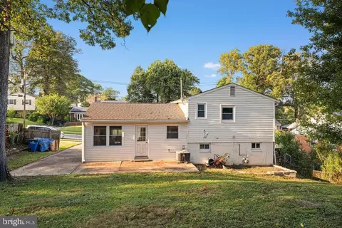Exterior - 3018 Kramer St, Silver Spring, MD 20902 photo 3 of 4