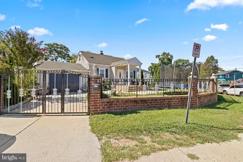 4400 Sigsbee Rd, Silver Spring, MD 20906