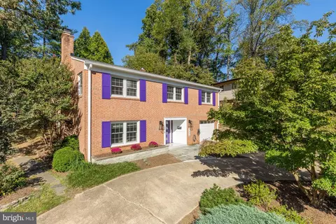 9406 Pin Oak Dr, Silver Spring, MD 20910
