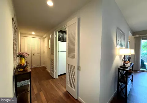 Entry Way - 3352 Chiswick Ct #57-2E, Silver Spring, MD 20906 photo 1 of 4