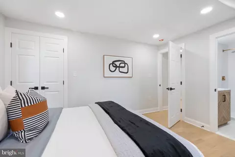 Bedroom - 303 Leighton Ave, Silver Spring, MD 20901 photo 5 of 8