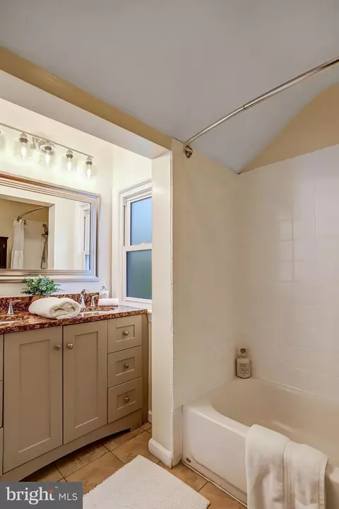 Bath - 9210 Glenville Rd, Silver Spring, MD 20901 photo 3 of 5