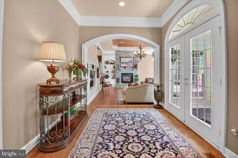Entry Way - 17512 Ashton Forest Ter, Sandy Spring, MD 20860 photo 8 of 30