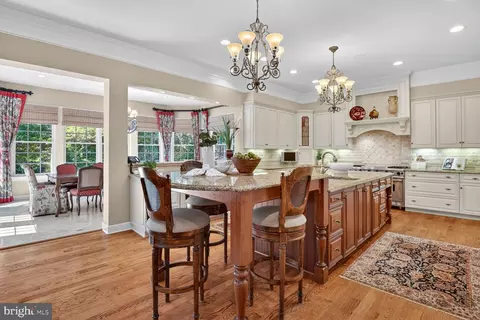 Kitchen - 17512 Ashton Forest Ter, Sandy Spring, MD 20860 photo 2 of 10