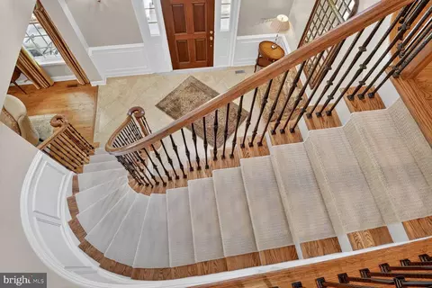 Entry Way - 17512 Ashton Forest Ter, Sandy Spring, MD 20860 photo 15 of 30