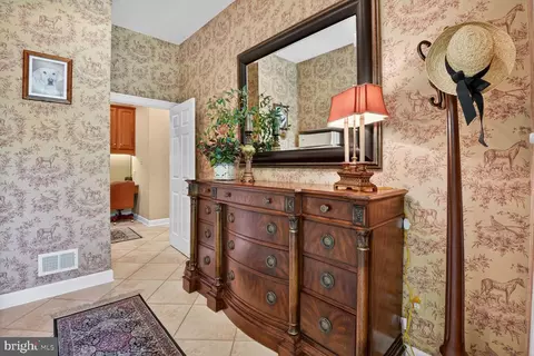 Entry Way - 17512 Ashton Forest Ter, Sandy Spring, MD 20860 photo 12 of 30