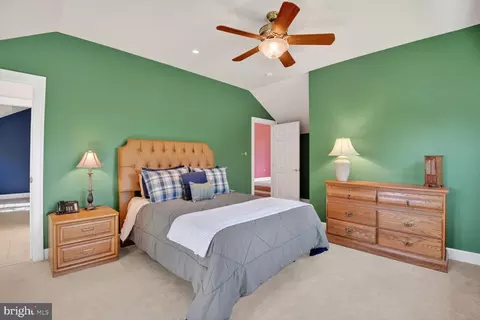 Bedroom - 17512 Ashton Forest Ter, Sandy Spring, MD 20860 photo 5 of 9