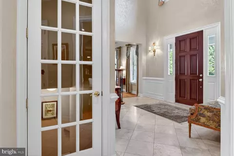 Entry Way - 17512 Ashton Forest Ter, Sandy Spring, MD 20860 photo 5 of 30