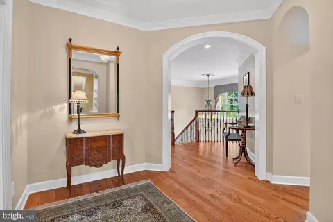 Entry Way - 17512 Ashton Forest Ter, Sandy Spring, MD 20860 photo 19 of 30