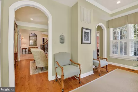 Entry Way - 17512 Ashton Forest Ter, Sandy Spring, MD 20860 photo 7 of 30