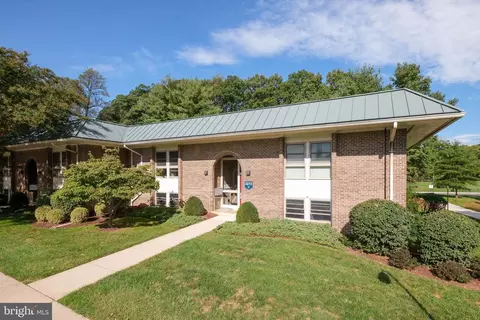 Exterior - 3272 Gleneagles Dr #67-1D, Silver Spring, MD 20906 photo 1 of 2