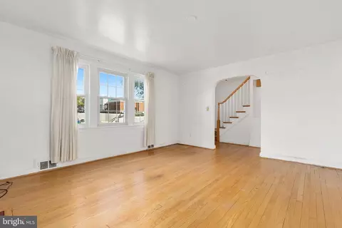 500 Bonifant St, Silver Spring, MD 20910 photo 6