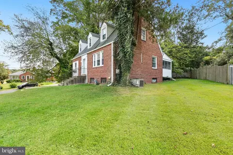 500 Bonifant St, Silver Spring, MD 20910 photo 4