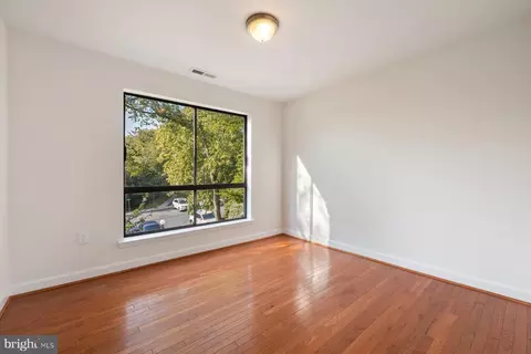 3946 Bel Pre Rd #3946-6, Silver Spring, MD 20906 photo 6