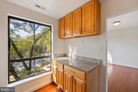 3946 Bel Pre Rd #3946-6, Silver Spring, MD 20906 photo 10