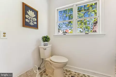 Bath - 1750 Overlook Dr, Silver Spring, MD 20903 photo 1 of 4