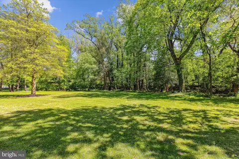 Exterior - 1750 Overlook Dr, Silver Spring, MD 20903 photo 10 of 15