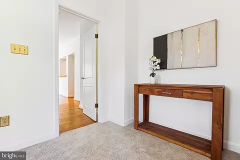 Entry Way - 1750 Overlook Dr, Silver Spring, MD 20903 photo 5 of 13