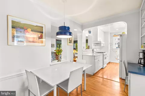 Dining - 9508 Bruce Dr, Silver Spring, MD 20901 photo 3 of 3