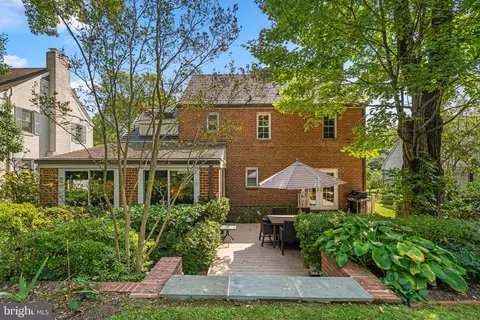 Exterior - 9508 Bruce Dr, Silver Spring, MD 20901 photo 5 of 8