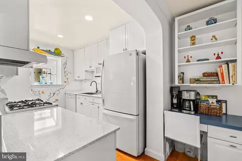 Kitchen - 9508 Bruce Dr, Silver Spring, MD 20901 photo 2 of 5