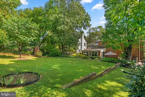 Exterior - 9508 Bruce Dr, Silver Spring, MD 20901 photo 6 of 8
