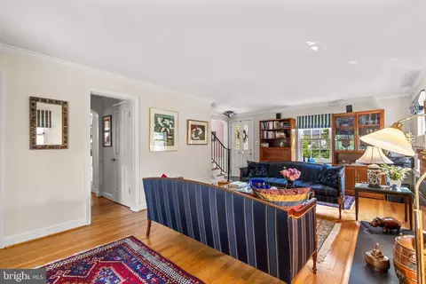 Living - 9508 Bruce Dr, Silver Spring, MD 20901 photo 1 of 2