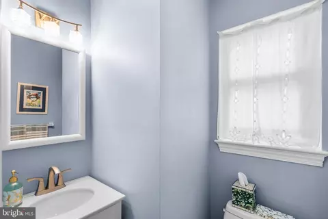 Entry Way - 9508 Bruce Dr, Silver Spring, MD 20901 photo 2 of 2