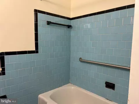 Bath - 9205 Whitney St, Silver Spring, MD 20901 photo 1 of 3