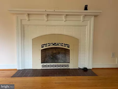 Living - 9205 Whitney St, Silver Spring, MD 20901 photo 2 of 3