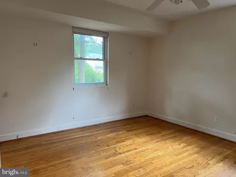 Bedroom - 9205 Whitney St, Silver Spring, MD 20901 photo 3 of 4