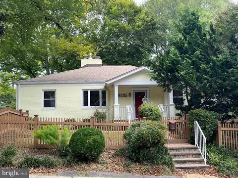 Exterior - 9205 Whitney St, Silver Spring, MD 20901 photo 2 of 11