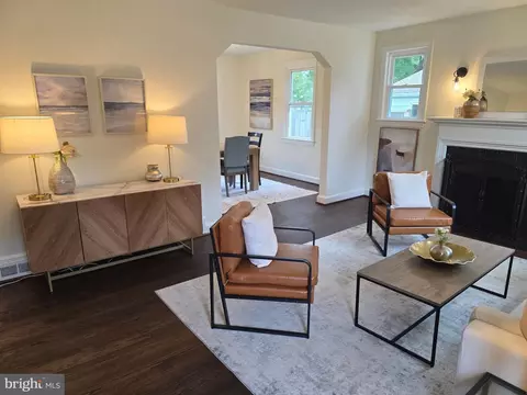 Living - 117 Normandy Dr, Silver Spring, MD 20901 photo 3 of 6