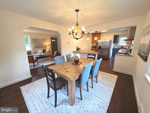 Dining - 117 Normandy Dr, Silver Spring, MD 20901 photo 4 of 5